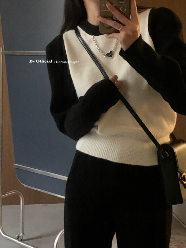 【B Plus】Korean style simple contrast color slimming all-match sweater (with necklace) 22-8379-2