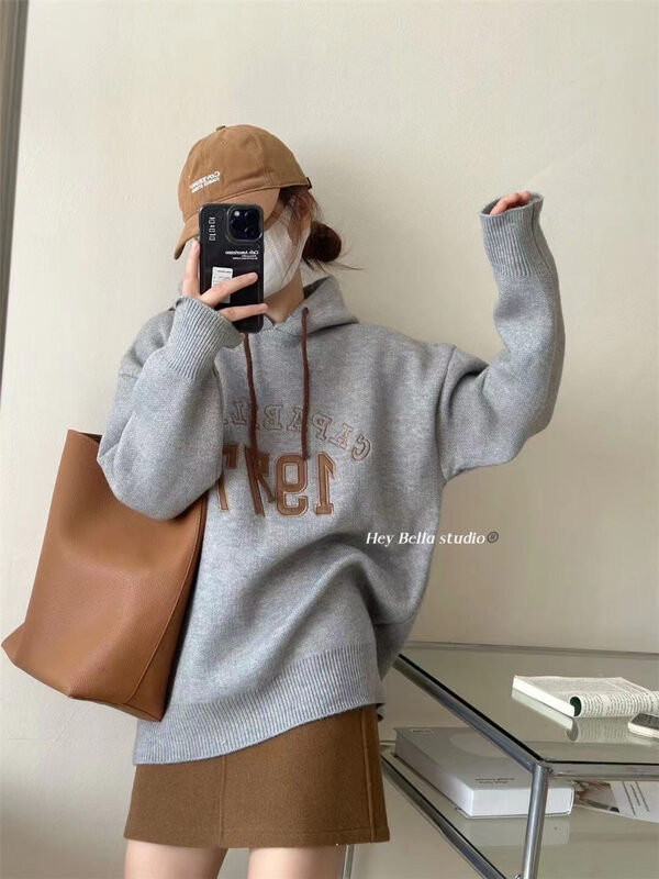 【HEY BELLA】Hooded pullover letters comfortable warm sweater B9855# L