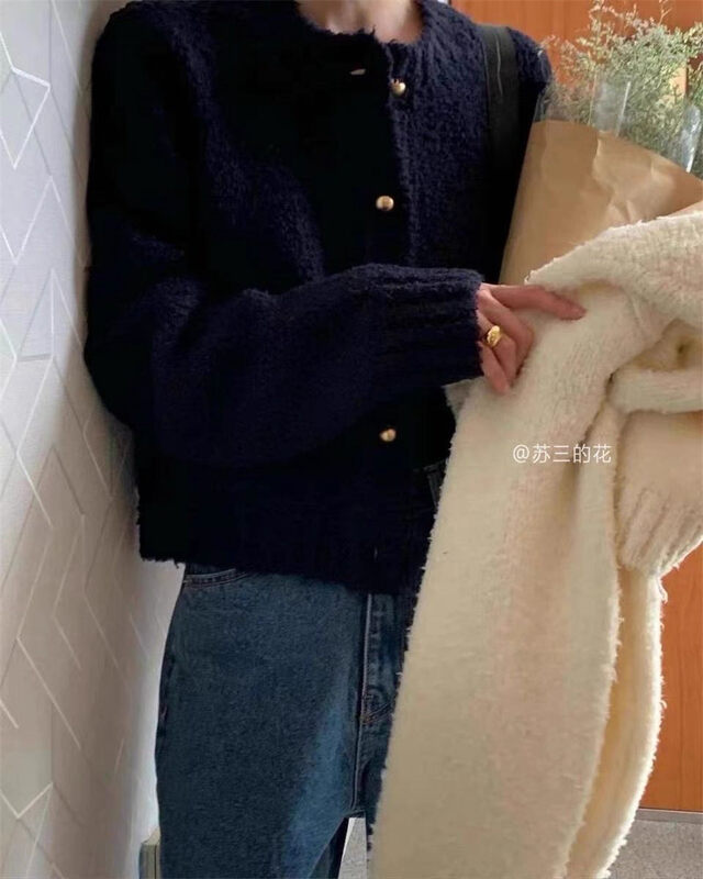 【ARE YOU】Single-breasted solid color comfortable and versatile warm sweater 658# L