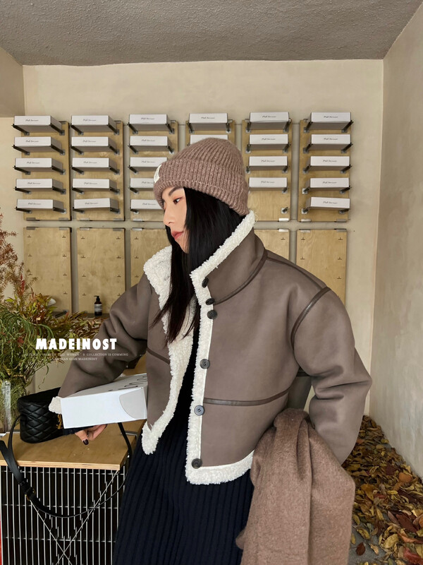 [Osha MADEINOST] Winter new stand-up collar high-quality fur integrated motorcycle short jacket 87351