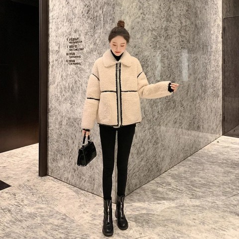 Winter Thickened Warm Matching Small Fragrance Wind Fur Coat Women's Western Style Motorcycle Wind All-match Tops