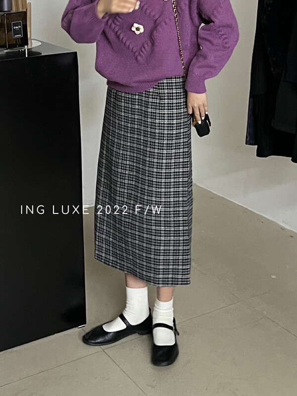 【ING】commuting simple thick woolen plaid skirt 8382