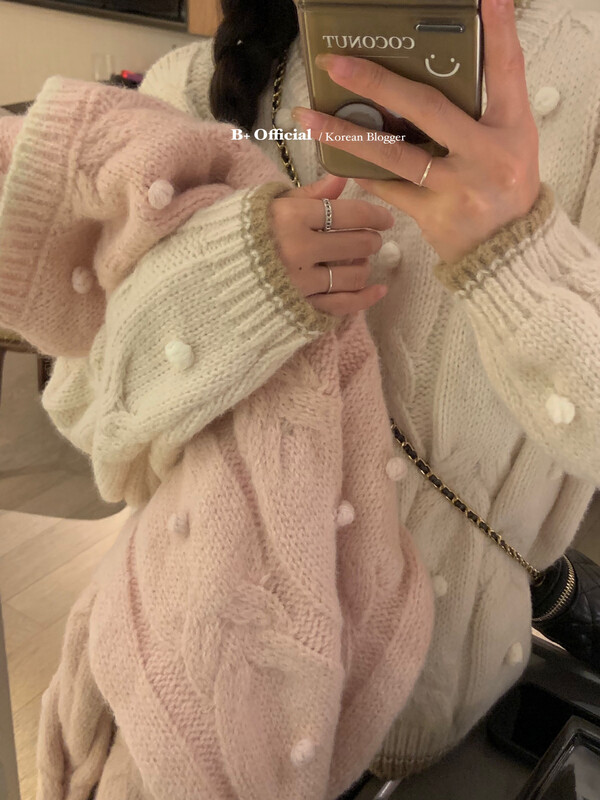 【B plus】Korean simple and fresh Christmas style small ball thick sweater 22-8658-2