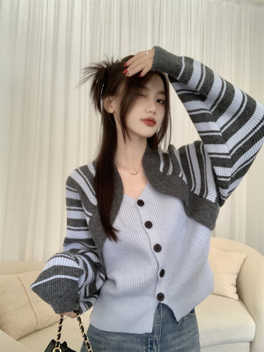 2022 casual striped long-sleeved splicing fake two-piece V-neck sweater women's spring, autumn and winter retro knitted cardigan top tide