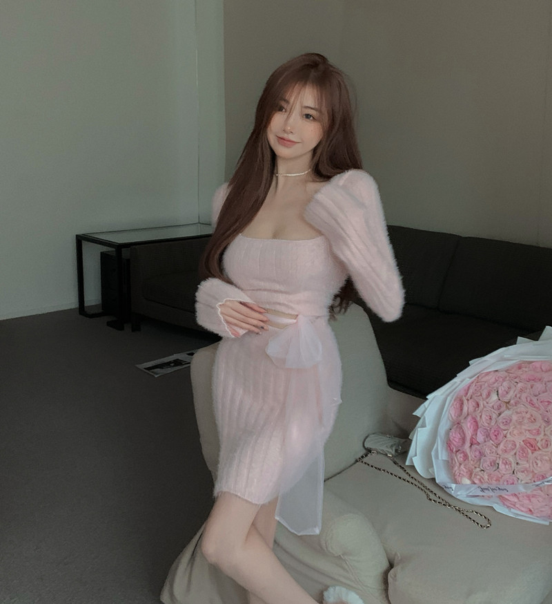 Imitation mink velvet hot girl sexy knitted top women's autumn and winter 2022 new suit skirt bag hip skirt two-piece set
