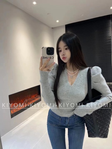 2022 Winter New Korean Style V-neck Puff Sleeve Knitwear Women's Slim Slim Short Top