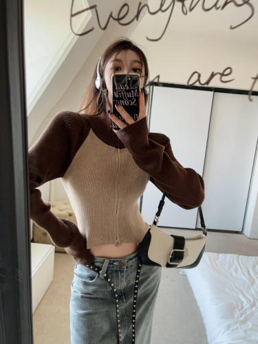 Contrasting color raglan sleeves double zipper knitted cardigan women's autumn and winter hot girl slim-fit short turtleneck sweater
