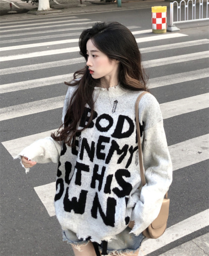 Real shot American-style ripped sweater women's autumn and winter design letters loose mid-length long-sleeved sweater top tide