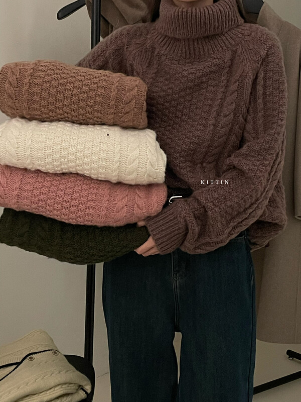 [KITTIN] Korean Warm Turtleneck Sweater 1692