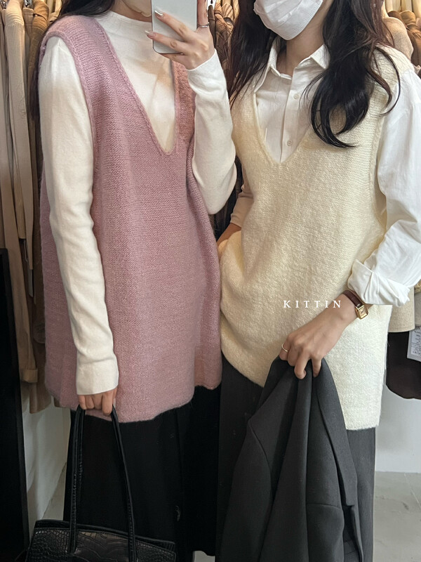 [KITTIN] Korean version of the large version of the all-match layered woolen vest 1537