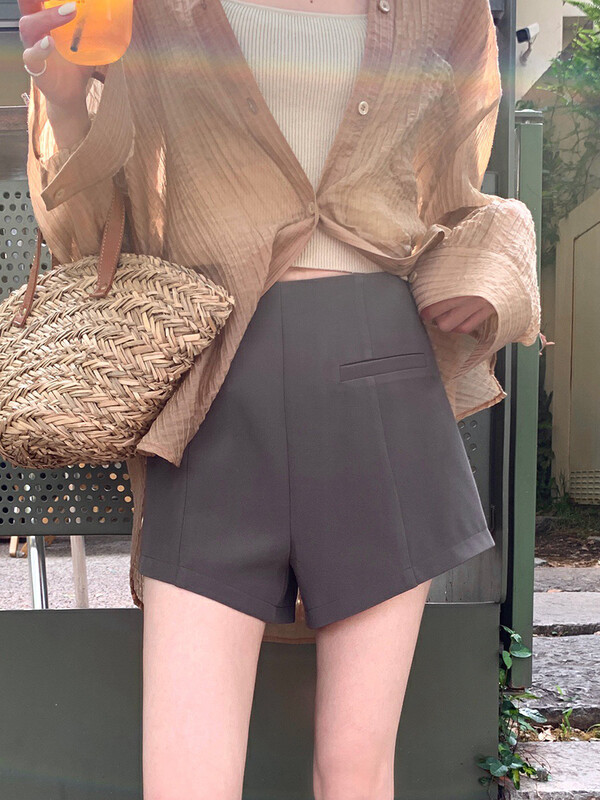 New in early autumn!【WGWE】Comfortable and versatile simple high-waist slim casual shorts 2357# FHX