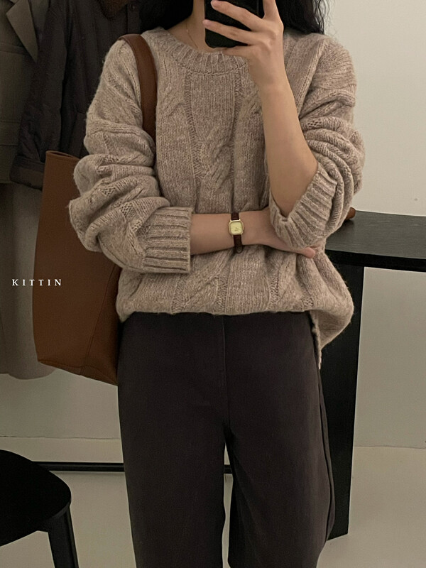 【KITTIN】Korean style round neck pullover soft waxy sweater 1670