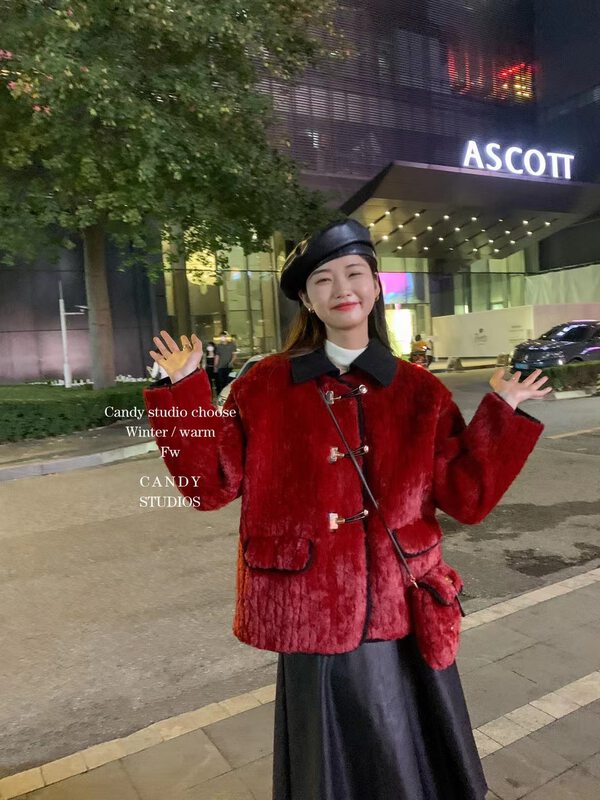 [CANDY Candy] Contrasting Collar Collar Fur-Like Loose Quilted Short Jacket (With Bag) YS2-7909# ZJY