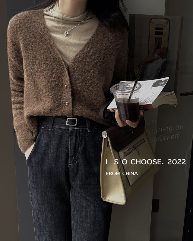 Original price 88.99! [ISO Korean style] Korean style solid color V-neck breasted warm sweater 030955# HJY