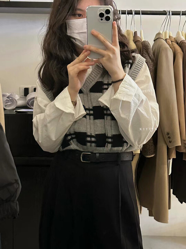 Original price 55.27! [KITTIN] Korean striped wool vest 1360