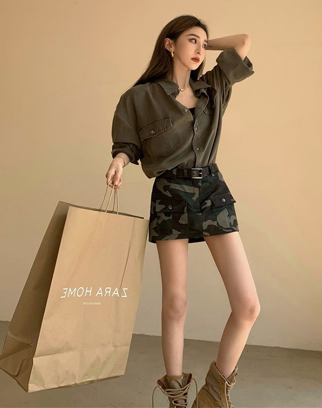 New in autumn! [WGWE] solid color loose shirt + camouflage skirt two-piece suit (with belt) 2608# FHX