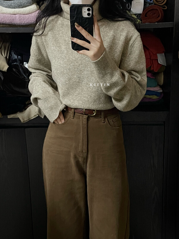 【KITTIN】Korean version soft skin-friendly turtleneck sweater 0678