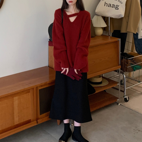 Year of the Rabbit zodiac year suit Christmas wear with a design sense fried street red sweater skirt suit female autumn and winter two-piece set