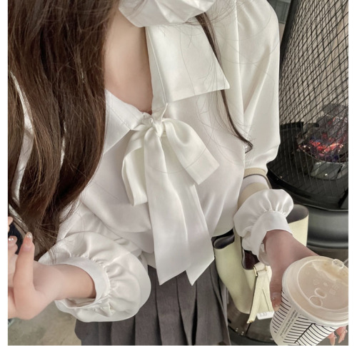 Net price official picture polyester fiber French bow shirt women's design sense niche new year