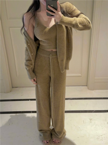 Real price~Pure desire sexy lazy imitation mink fur soft waxy thick coat vest wide-leg pants knitted three-piece suit