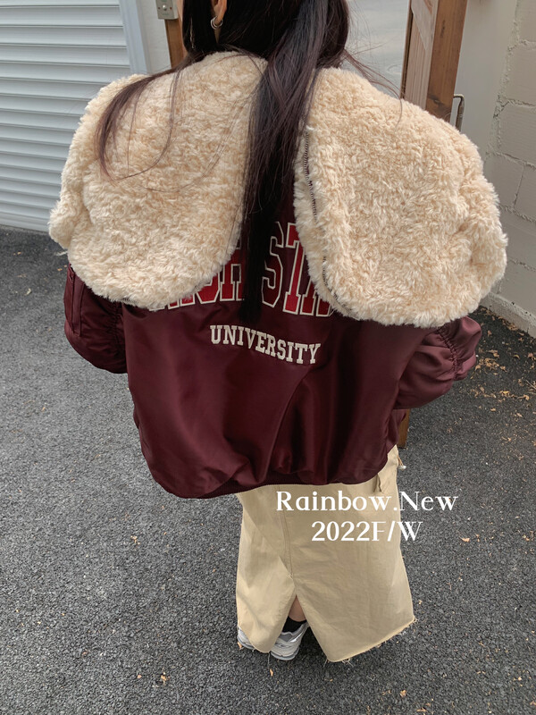 [RAINBOW] Autumn and winter design sense letter thickened short jacket hot style plus furry shawl 03031