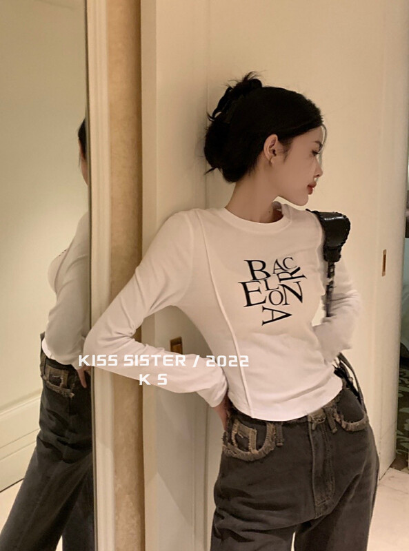 【KISS SISTER】Korean version of thin and versatile letter simple design plus fleece bottoming shirt 22W1022# CQW