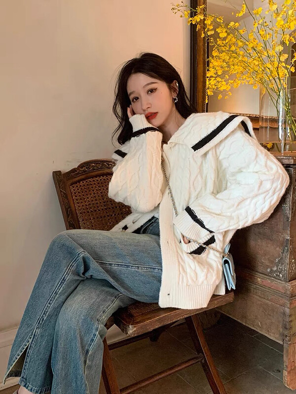 【Huaxi】Retro Twist Color Matching Warm Sweater 1013# PCZ