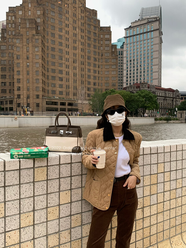 [ONIVINTAGE Oni] diamond-shaped grid small lapel down jacket down jacket OW226Y6579