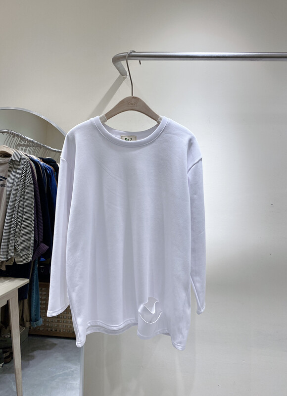 【DA.7】Fashionable all-match clean hole long-sleeved T-shirt 3508-# LSL