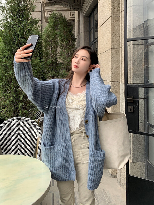 [ONIVINTAGE] wool loose V-neck cardigan jacket sweater OH228N6868