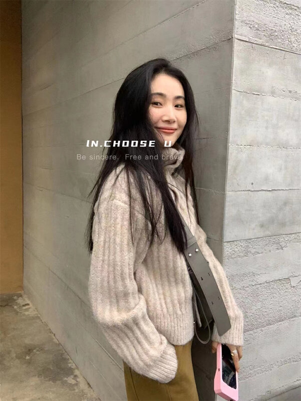【IN.CHOOSE U】Pure color versatile casual breasted warm sweater 66392# CQW