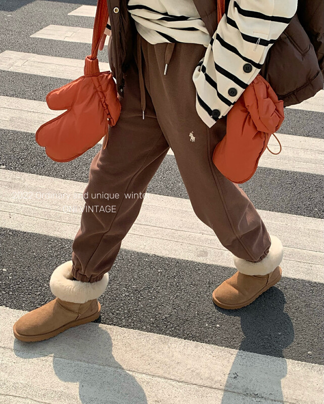 [ONIVINTAGE Oni] Embroidered beam feet plus velvet sports pants casual pants OW226N6633