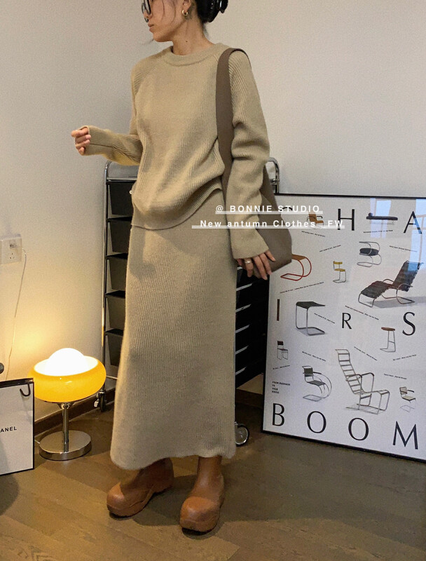 [BONNIE] Lazy atmosphere round neck sweater + high waist knitted skirt suit 2695# XJ