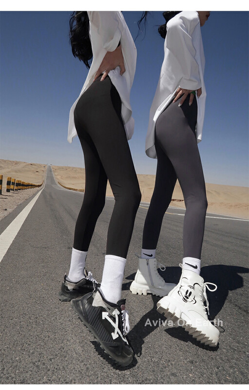 【YAYA】Barbie High Waist Hip Lifting Tummy Slim Shark Leggings (Random Box) 6022# CCL