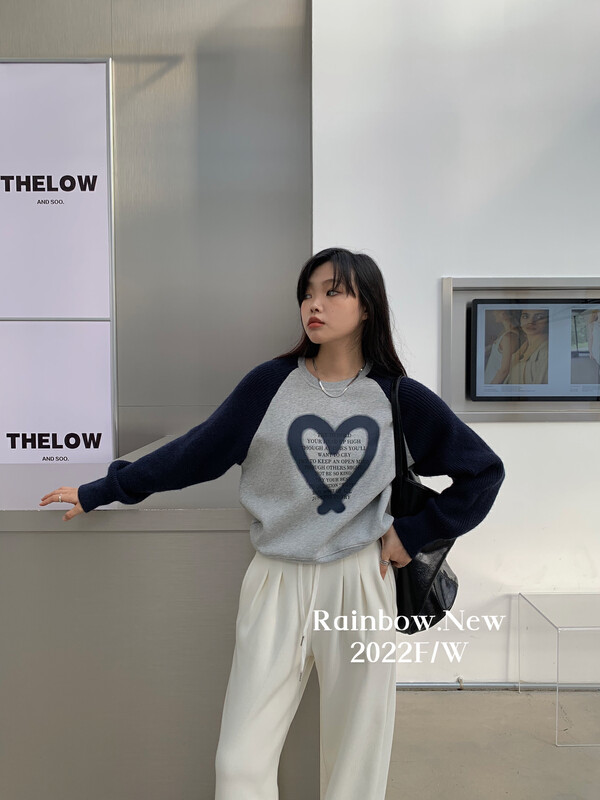 [RAINBOW] High-end sense color contrast love sweater round neck loose all-match top 80623
