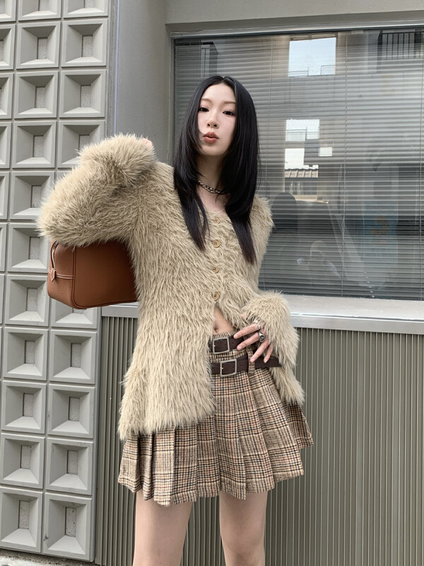 [ONIVINTAGE Ouni] imitation mink fur open chest coat sweater OYW226N6687