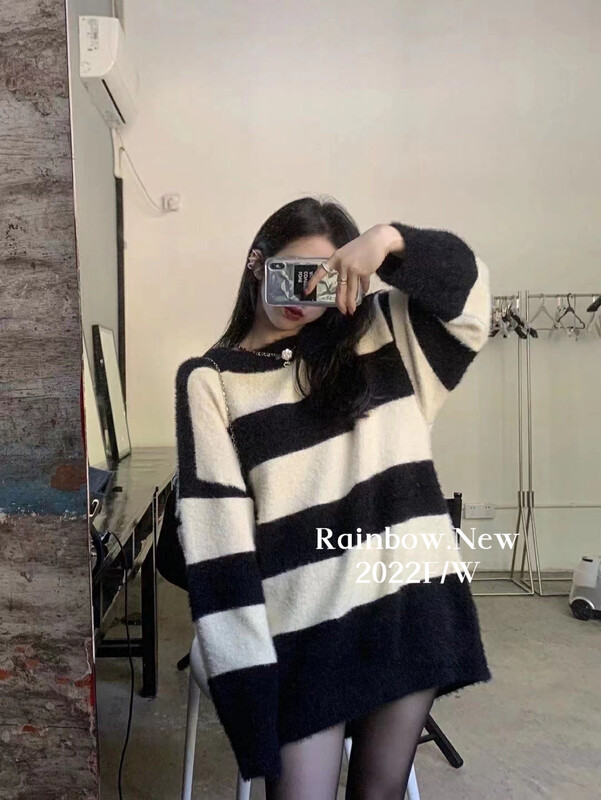 【RAINBOW】Loose and lazy mid-length black milk white striped warm sweater (female mink pullover sweater for autumn and winter) 2259# FHX