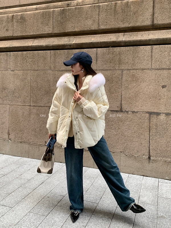 [ONIVINTAGE Oni] hat fur collar down jacket down jacket (with fur collar real fox fur and real fur detachable) OW226Y6581