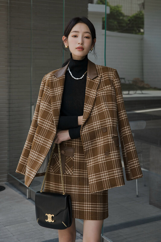 【Qi Fan】Thickened and padded commuting simple plaid fashion double-breasted suit (only suits are sold) 80575# JHY
