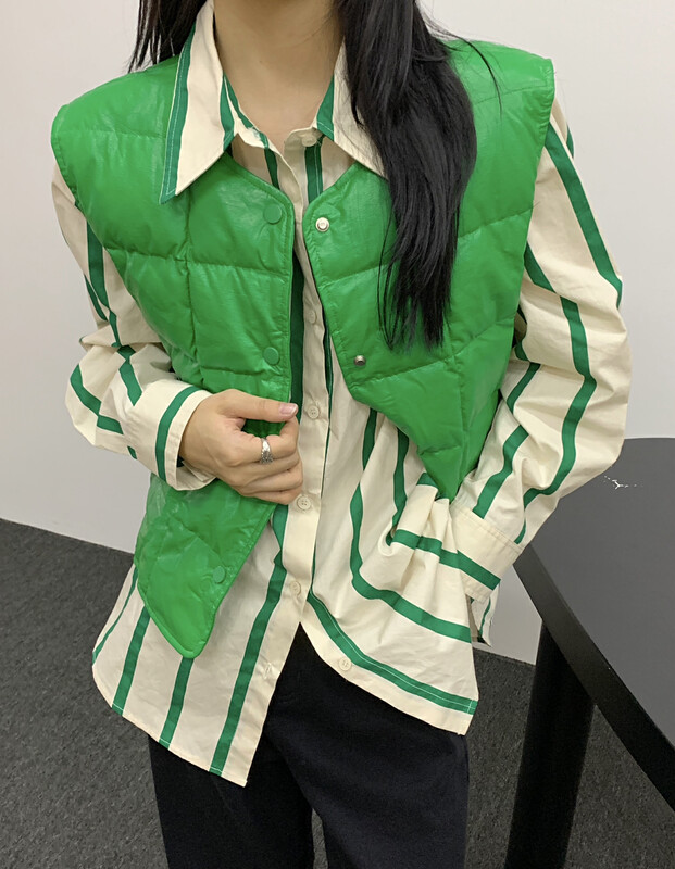 Original price 179.35! [ONIVINTAGE Ouni] round neck plaid fashion down jacket 90% down OL218V3790