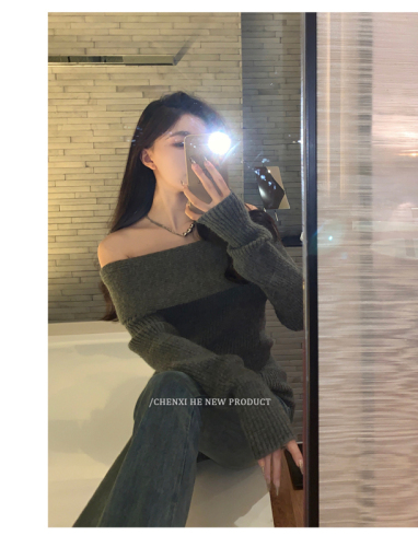 He Chenxi gentle style gray one-shoulder sweater women's autumn new loose lazy air off-the-shoulder knitted top
