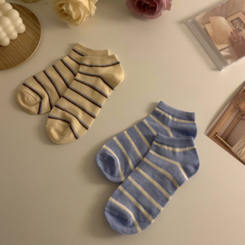 Real price socks women's middle tube socks pure cotton ins tide stockings autumn and winter women's socks Japanese cotton socks