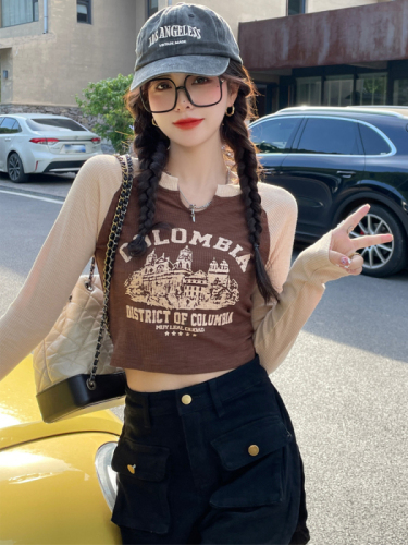 Real shot-long-sleeved t-shirt women's early autumn new inner bottoming shirt design sense niche American retro short top