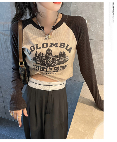 Real shot-long-sleeved t-shirt women's early autumn new inner bottoming shirt design sense niche American retro short top