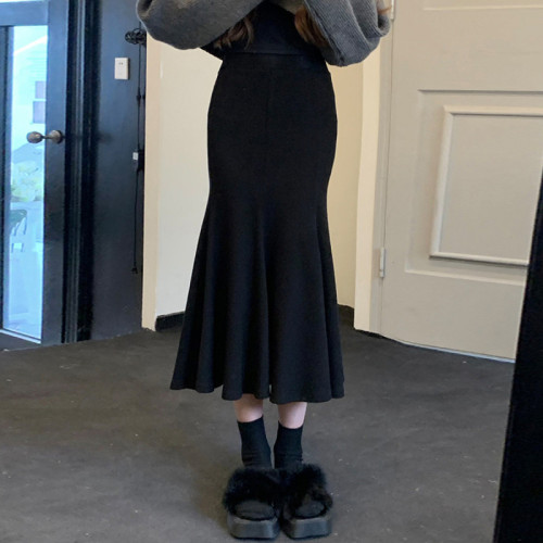 Official picture of autumn and winter new skirt fishtail skirt skirt goddess high-end slimming and versatile hip-hugging skirt
