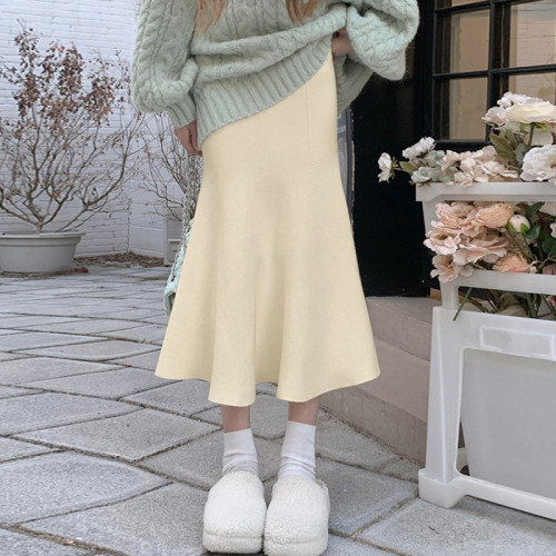 Official picture of autumn and winter new skirt fishtail skirt skirt goddess high-end slimming and versatile hip-hugging skirt