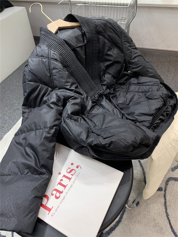 [Concept Store-WuFan] Loose Warm Down Jacket with Korean Style Buckle Design (Containing 85% White Duck Down) AEJ-D8379# CHO