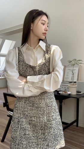 Real price Slim slim long-sleeved chiffon bottoming shirt + girly woven small fragrant strap dress
