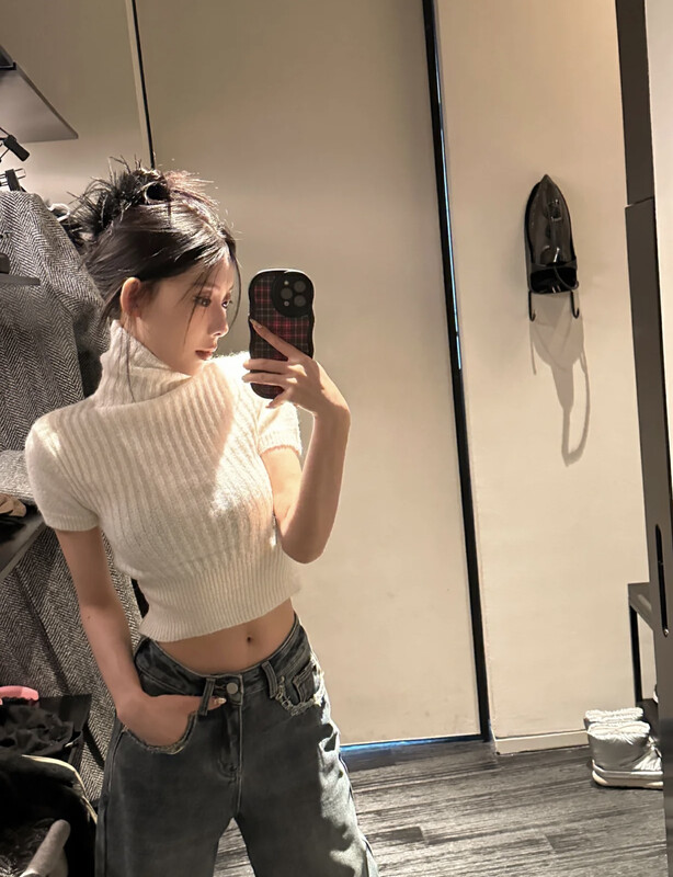 【SAVAGE】Girl style turtleneck short-sleeved sweater S2038# WPL