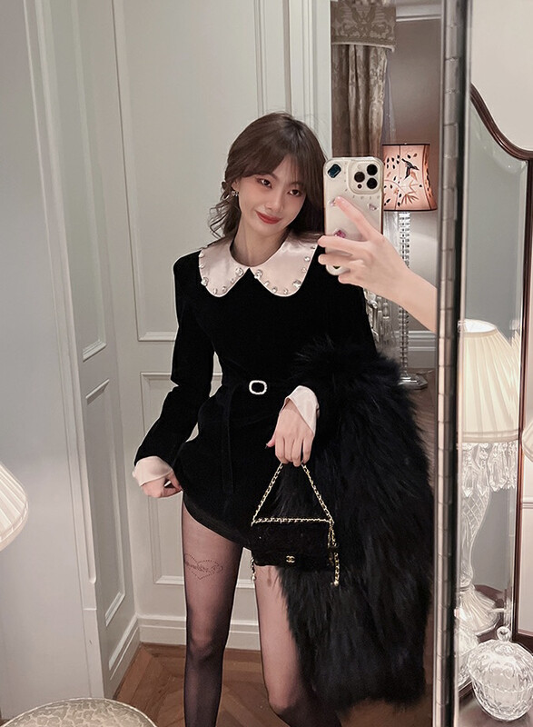 2023 early spring new!【SAVAGE】French contrast color lapel diamond design slim waist velvet dress (with belt) S2119# LXC